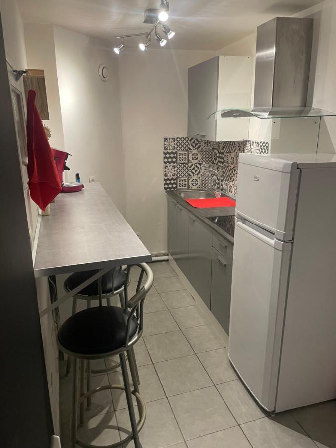 Appartement Complet Hyper Centre オセール エクステリア 写真